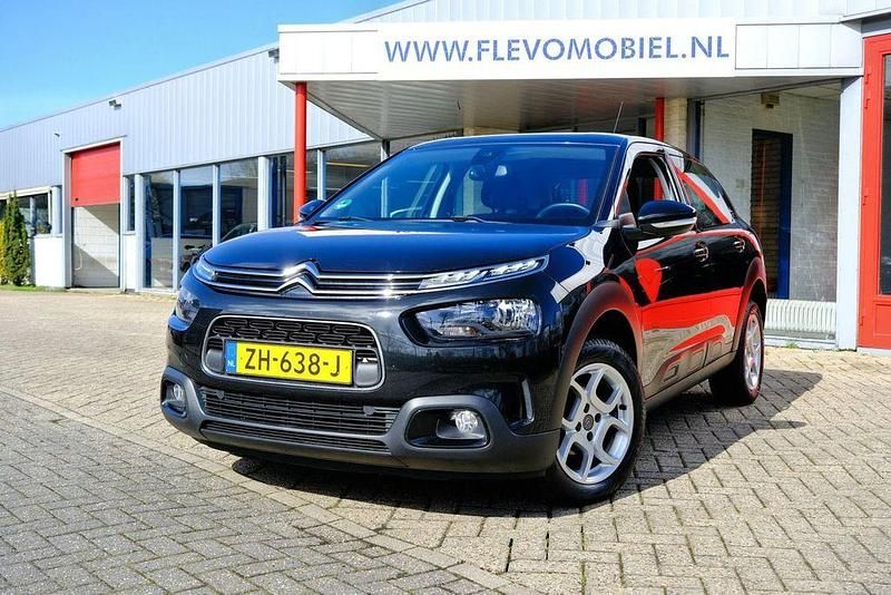 Gebraucht Citroën C4 Business Class 102 PS (75 kW) 2019 Schwarz SUV