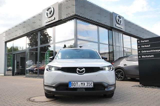 Weiß Gebraucht 2022 Mazda MX30 Ad'Vantage SUV | 16.800 € (Guter Preis) - Bild 1/4