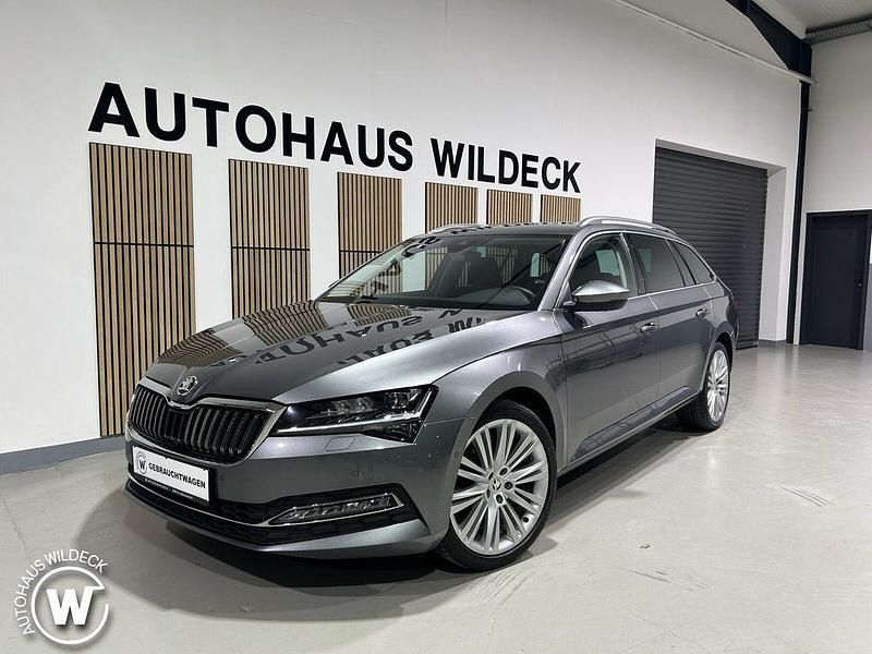 Gebraucht Skoda Superb Style 200 PS (147 kW) 2022 Graphitegrau Kombi