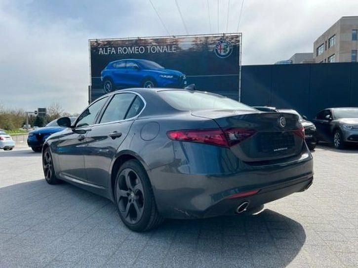 Gebraucht Alfa Romeo Giulia Super 190 PS (139 kW) 2022 Andere Limousine