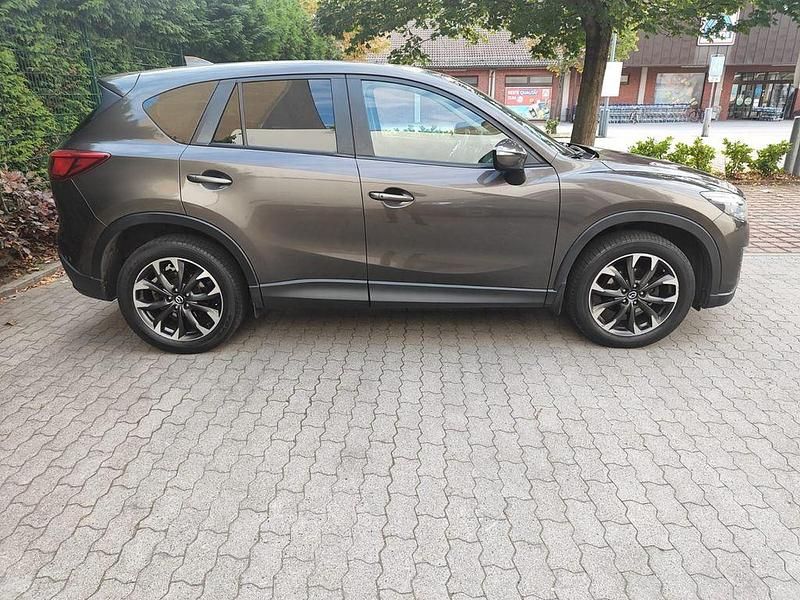 Braun Gebraucht 2016 Mazda CX-5 Nakama Intense SUV | 15.500 € - Bild 1/4