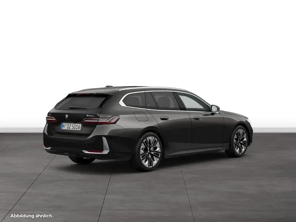 Gebraucht BMW 540 Comfort Edition 286 PS (210 kW) 2025 Kombi
