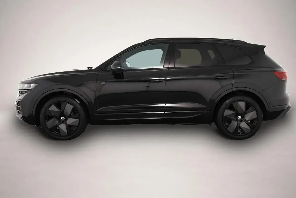 Gebraucht VW Touareg Style 286 PS (210 kW) 2025 Manufacturer SUV