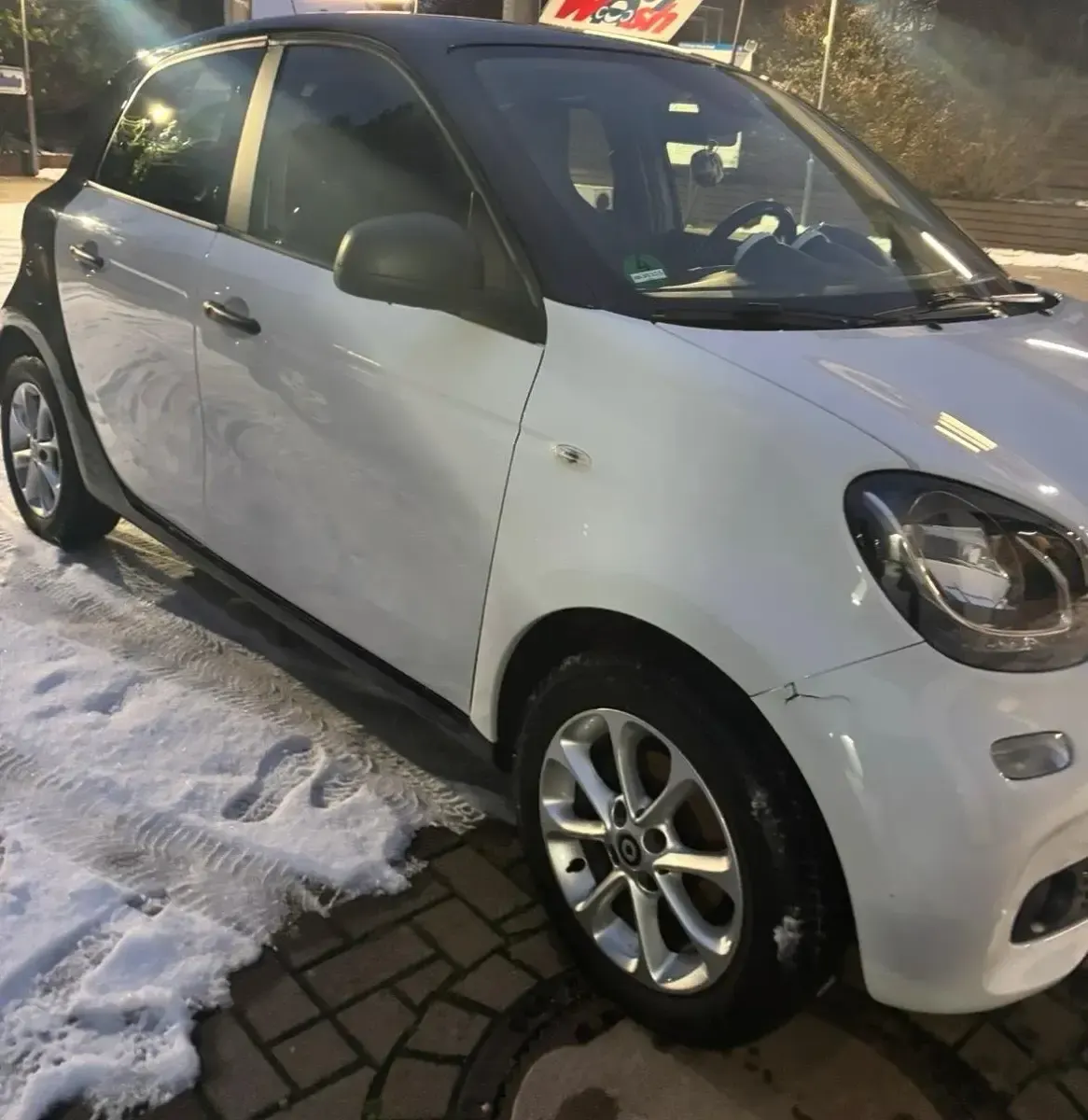 Usata Smart ForFour 52 CV (38 kW) 2017 Bianco Utilitaria