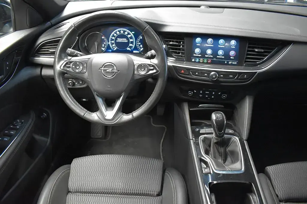 Gebraucht Opel Insignia Business 174 PS (127 kW) 2022 Schwarz Kombi