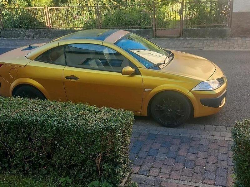 Orange Gebraucht 2007 Renault Mégane II Cabrio | 4.800 € - Bild 1/4