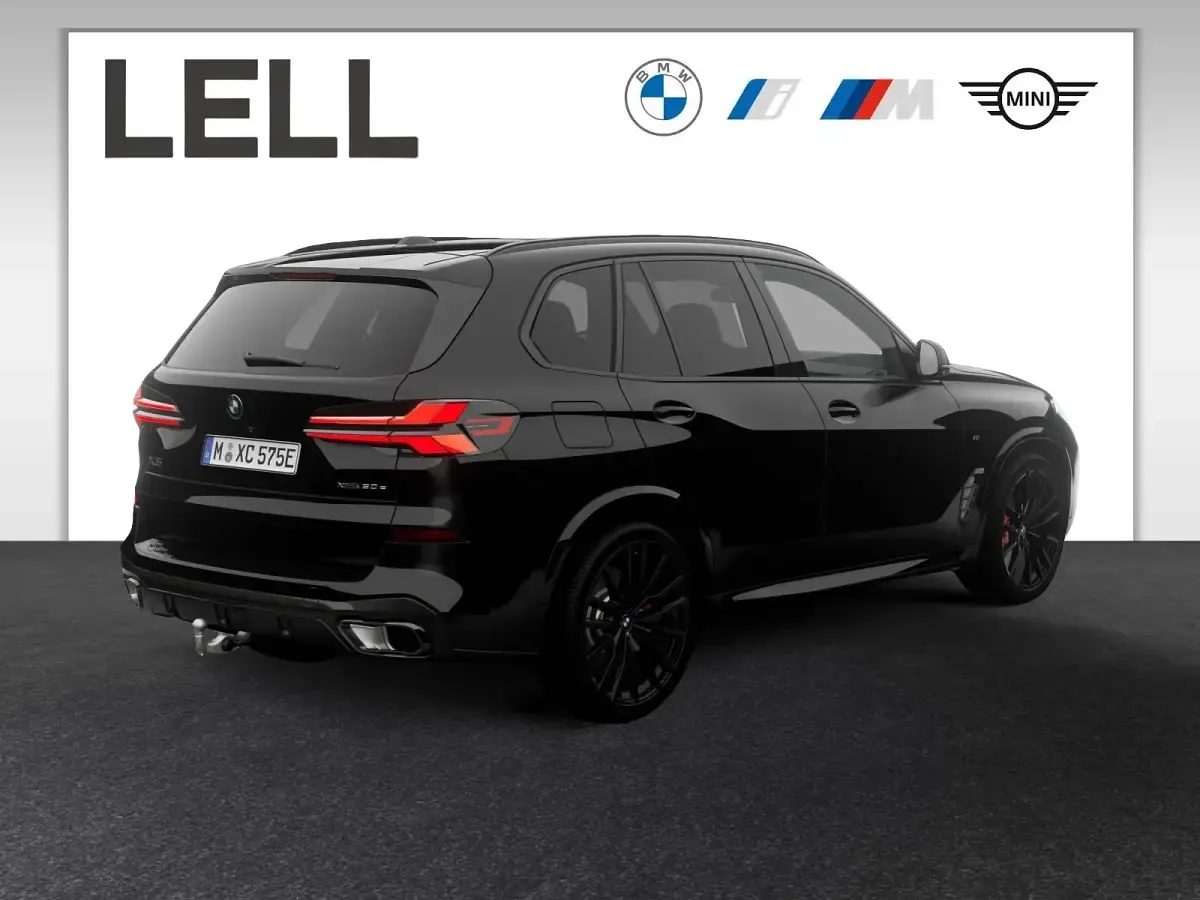 Neu BMW X5 M Sport 489 PS (359 kW) 2026 Saphirschwarz SUV
