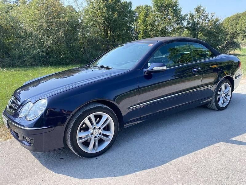 Blau Gebraucht 2006 Mercedes CLK200 Avantgarde Cabrio | 7.900 € (Guter Preis) - Bild 1/4