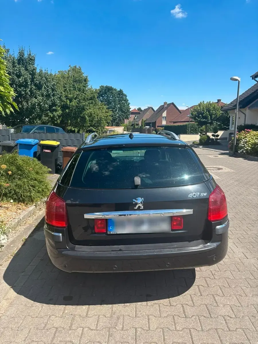 Gebraucht Peugeot 407 135 PS (99 kW) 2005 Schwarz Kombi