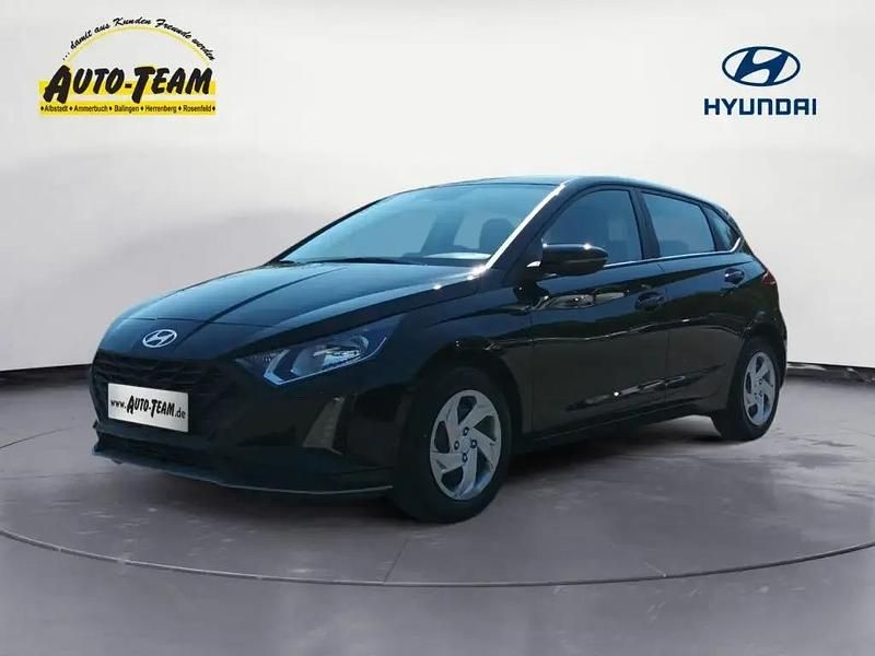 Gebraucht Hyundai i20 Select 79 PS (58 kW) 2025 Schwarz Kleinwagen
