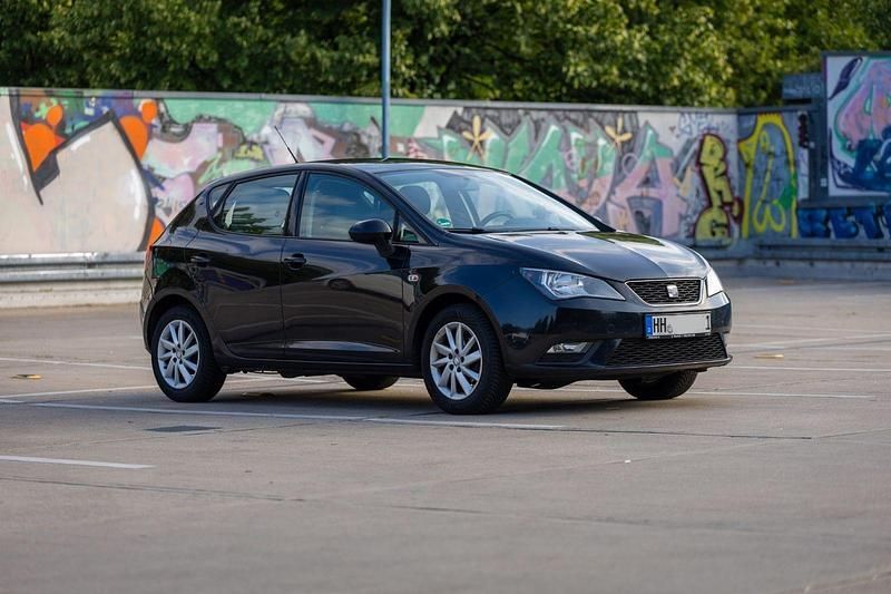 Schwarz Gebraucht 2013 Seat Ibiza Reference Kleinwagen | 4.300 € (Guter Preis) - Bild 1/4