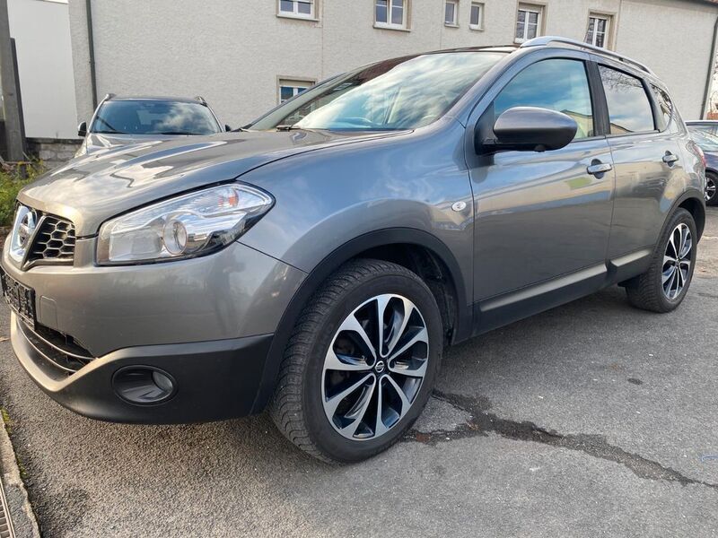 Grau Gebraucht 2013 Nissan Qashqai I-Way SUV | 6.750 € (Fairer Preis) - Bild 1/4