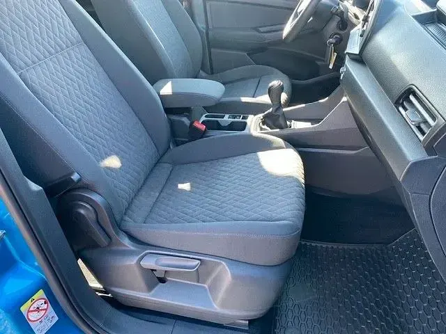 Gebraucht VW Caddy Life 114 PS (83 kW) 2022 Blau Van / Kleinbus