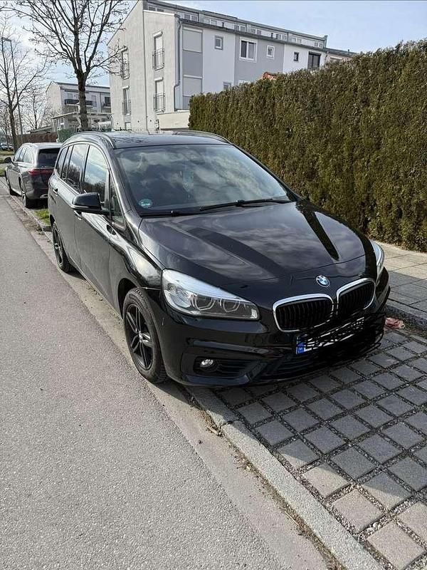 Gebraucht BMW 218 Advantage 136 PS (100 kW) 2017 Kombi
