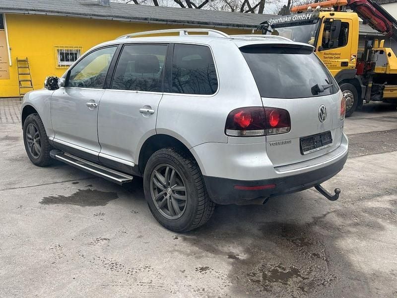 Gebraucht VW Touareg 239 PS (175 kW) 2009 Silber SUV