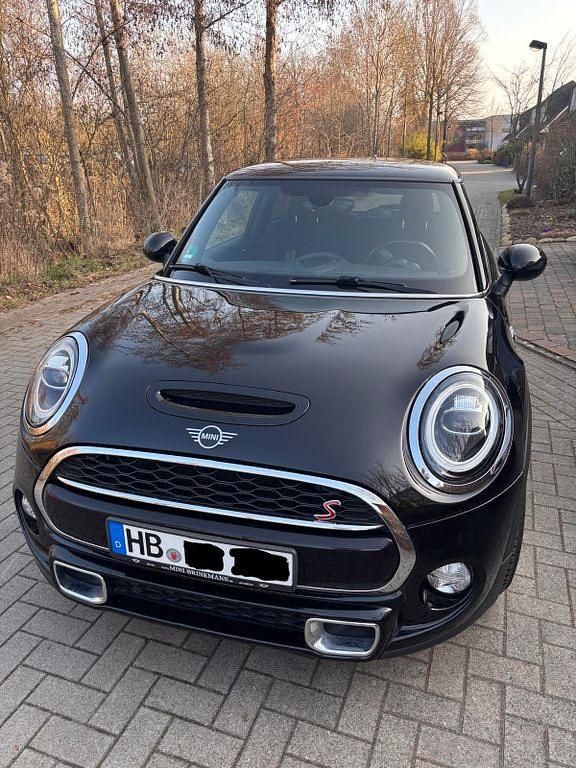 Gebraucht Mini Cooper S 192 PS (141 kW) 2018 Schwarz Kleinwagen