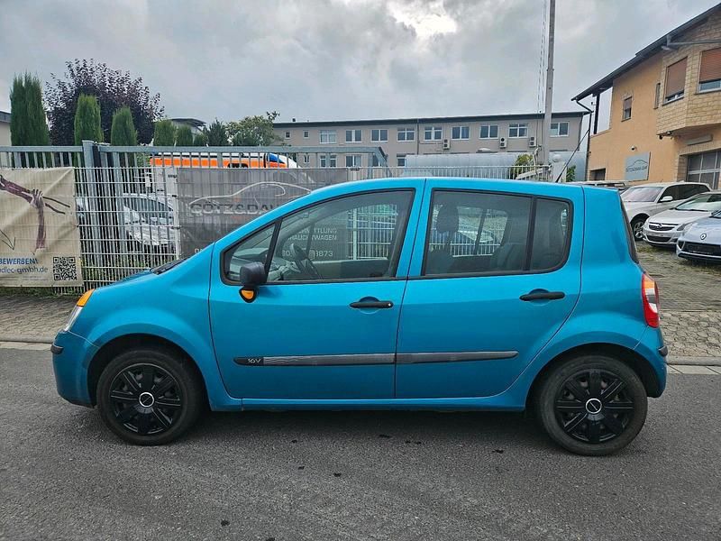 Gebraucht Renault Modus 75 PS (55 kW) 2005 Grün Van / Kleinbus