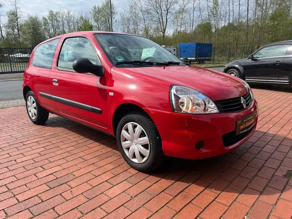 Gebraucht Renault Clio II Campus 58 PS (42 kW) 2010 Rot Kleinwagen