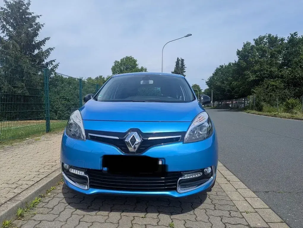 Gebraucht Renault Scénic III Bose Edition 131 PS (96 kW) 2013 Blau Van / Kleinbus