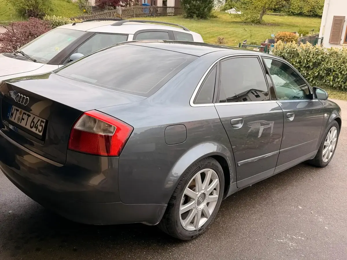 Gebraucht Audi A4 150 PS (110 kW) 2021 Kleinwagen