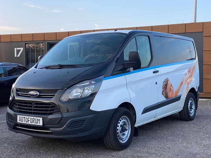 Gebraucht Ford Transit Custom 105 PS (77 kW) 2014 Frostweiß Van / Kleinbus