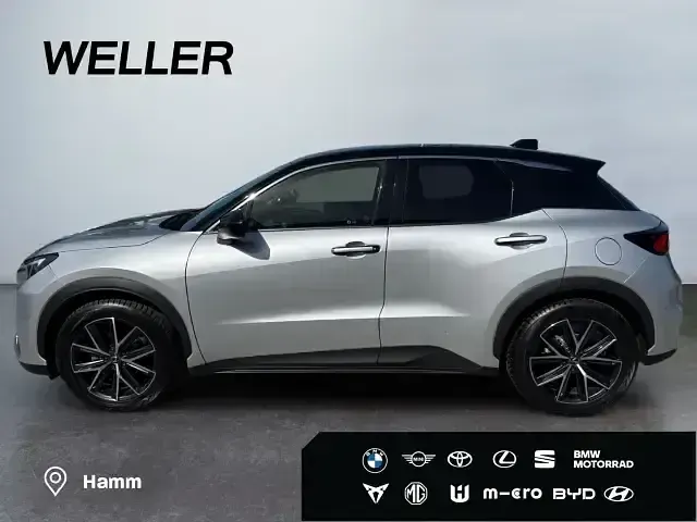Gebraucht Lexus LBX 136 PS (100 kW) 2024 Silber SUV