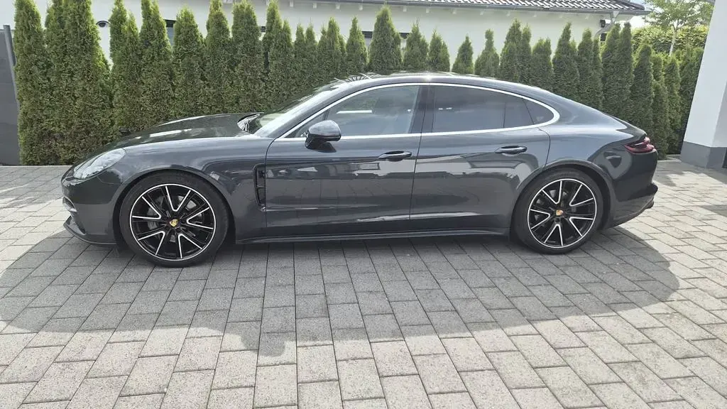 Gebraucht Porsche Panamera 4S 421 PS (309 kW) 2019 Grau Kleinwagen