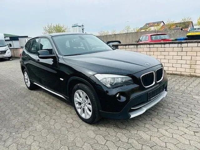 Gebraucht BMW X1 Performance 143 PS (105 kW) 2011 Schwarz SUV