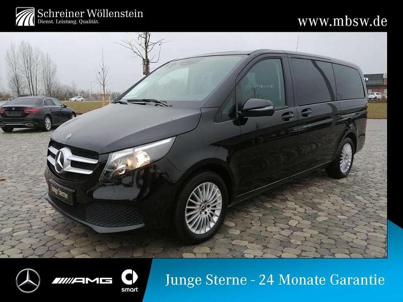 Schwarz obsidianschwarz metall Gebraucht 2021 Mercedes 220 Edition Kombi | 42.470 € - Bild 1/4