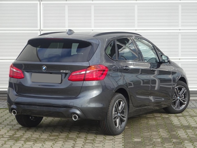 Verkauft BMW 220 2.0 Benzin, gebraucht 2019, 0 km in München