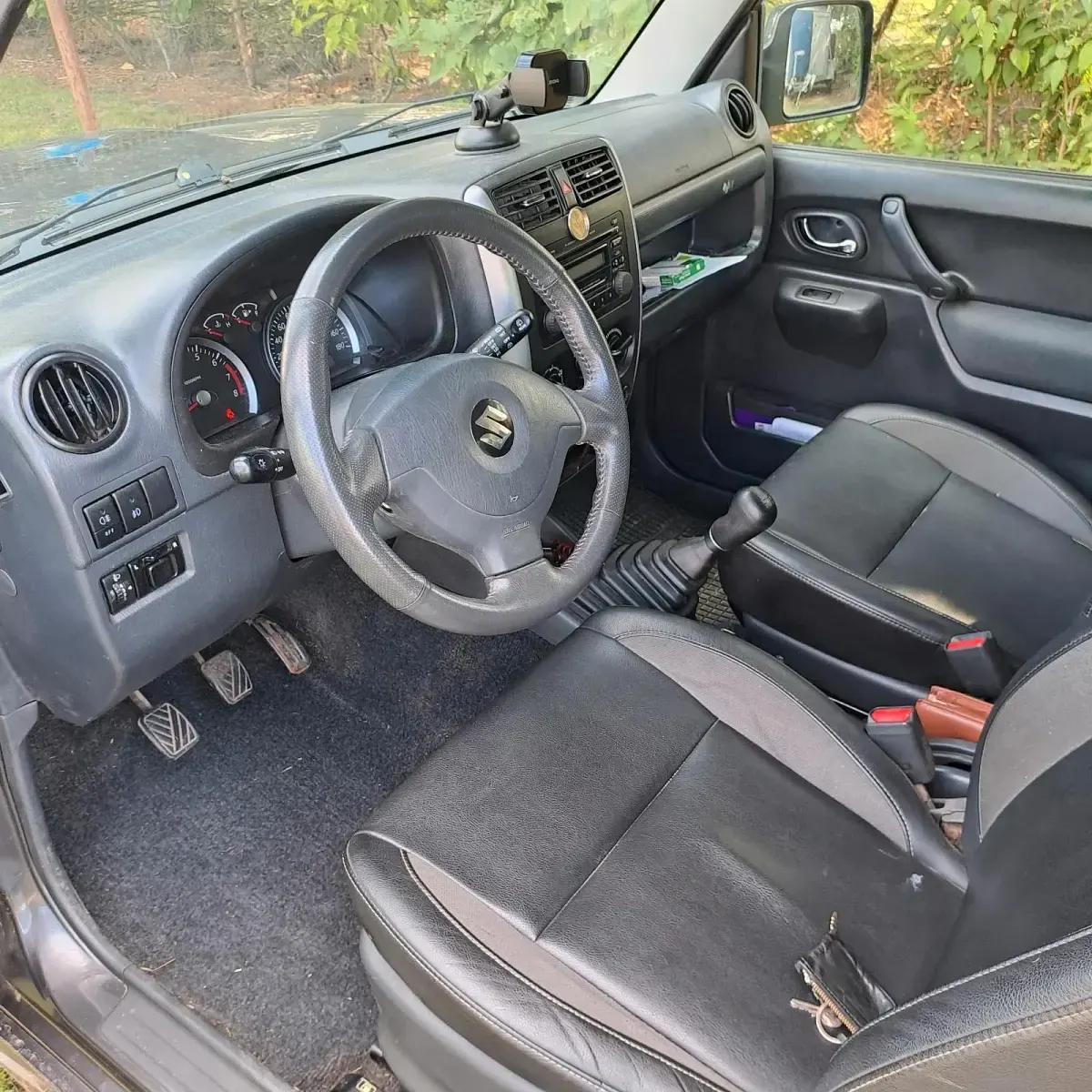 Gebraucht Suzuki Jimny Ranger 85 PS (62 kW) 2014 Grau SUV