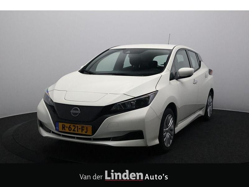 Weiß Gebraucht 2022 Nissan Leaf Visia Kleinwagen | 12.463 € (Guter Preis) - Bild 1/4