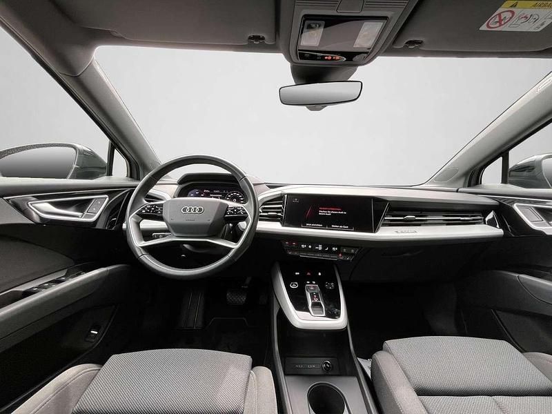 Gebraucht Audi Q4 e-tron 150 kW (204 PS) 2023 Kieselgrau SUV