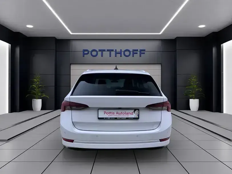 Gebraucht Skoda Octavia Style 150 PS (110 kW) 2023 Candyweiß Kombi