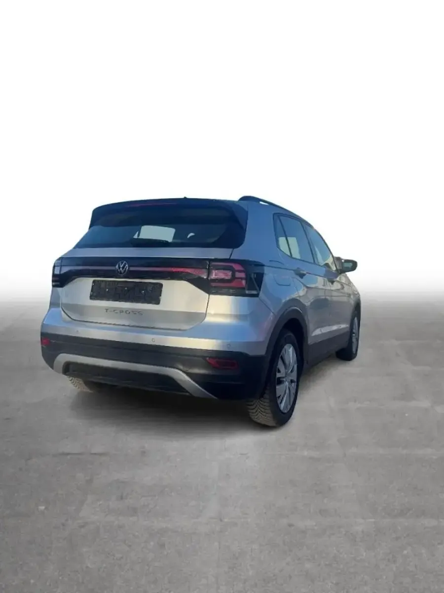 Gebraucht VW T-Cross Life 150 PS (110 kW) 2023 Silber SUV