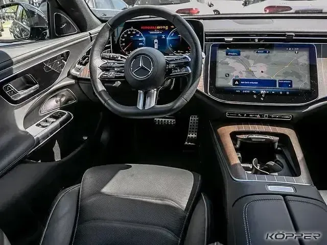 Gebraucht Mercedes E300 Advanced 313 PS (230 kW) 2025 Graphitgrau Kombi