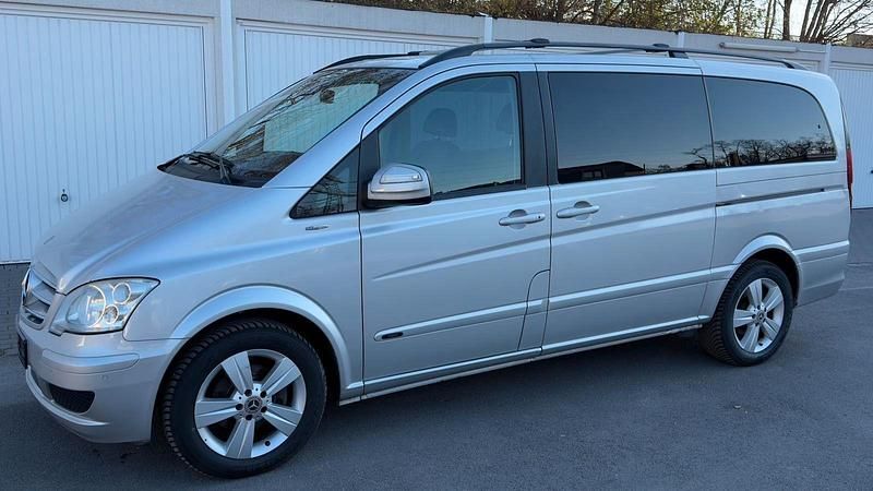 Gebraucht Mercedes Viano Edition 163 PS (119 kW) 2011 Silber Van / Kleinbus