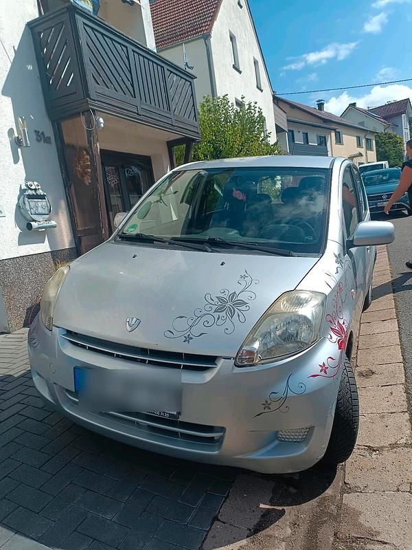 Silber Gebraucht 2008 Subaru Justy Kleinwagen | 1.400 € - Bild 1/4