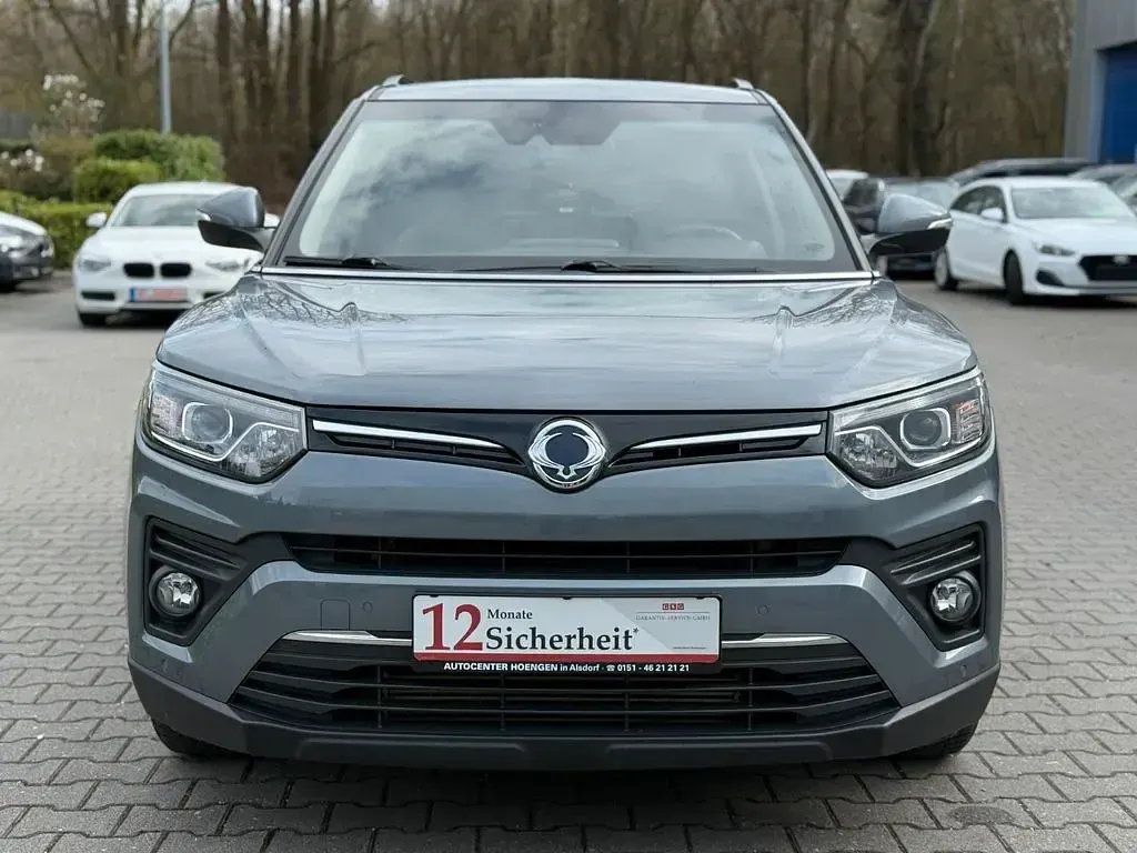 Gebraucht SsangYong Tivoli 163 PS (119 kW) 2022 Grau SUV