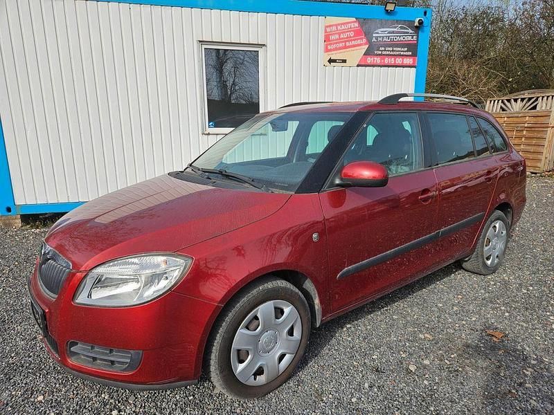 Gebraucht Skoda Fabia Ambiente 69 PS (50 kW) 2008 Rot Kombi