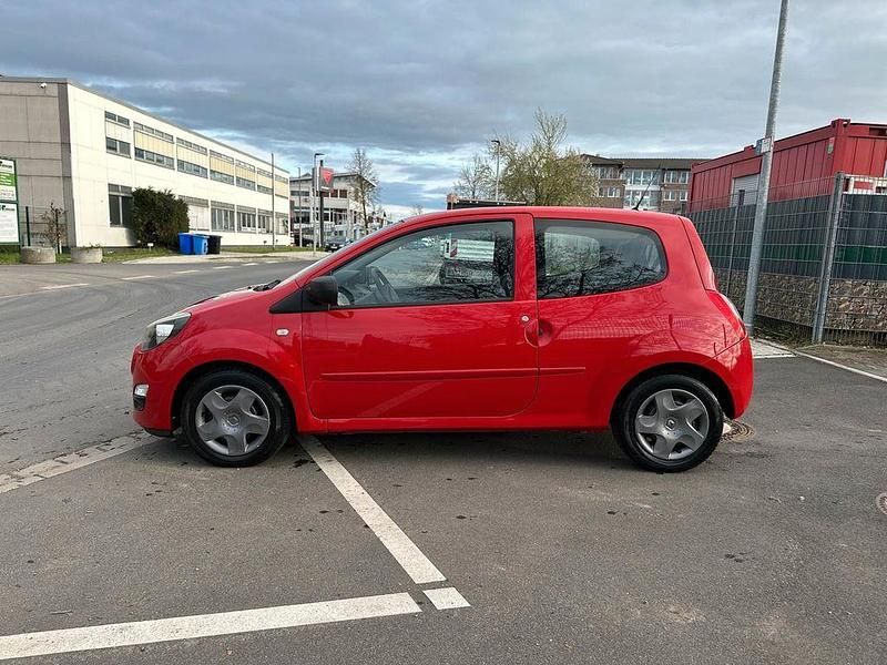 Gebraucht Renault Twingo Expression 75 PS (55 kW) 2012 Rot Kleinwagen