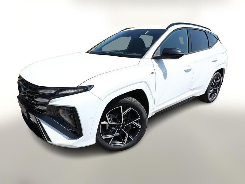 Serenity white mineraleffekt Neu 2025 Hyundai Tucson N Line SUV | 37.538 € (Fairer Preis) - Bild 1/4