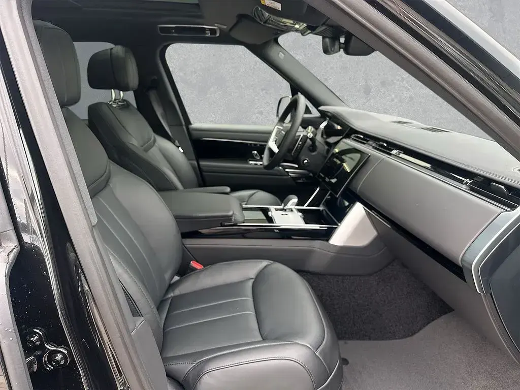 Gebraucht Land Rover Range Rover HSE 530 PS (389 kW) 2026 Schwarz SUV