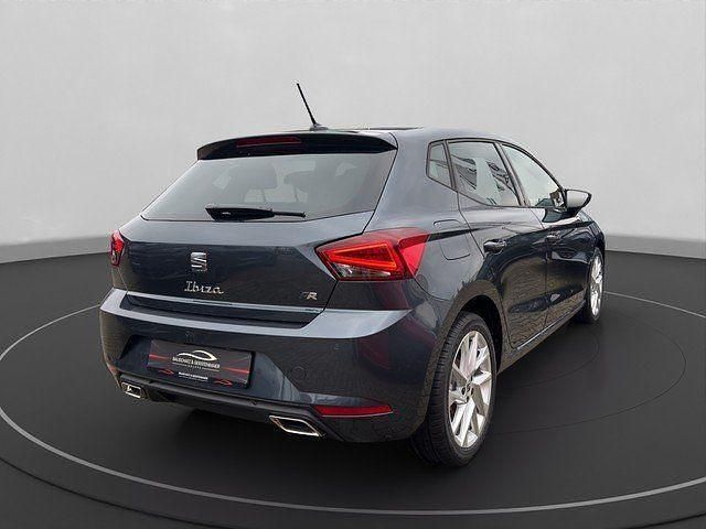 Neu Seat Ibiza FR 116 PS (85 kW) 2025 Grau Limousine