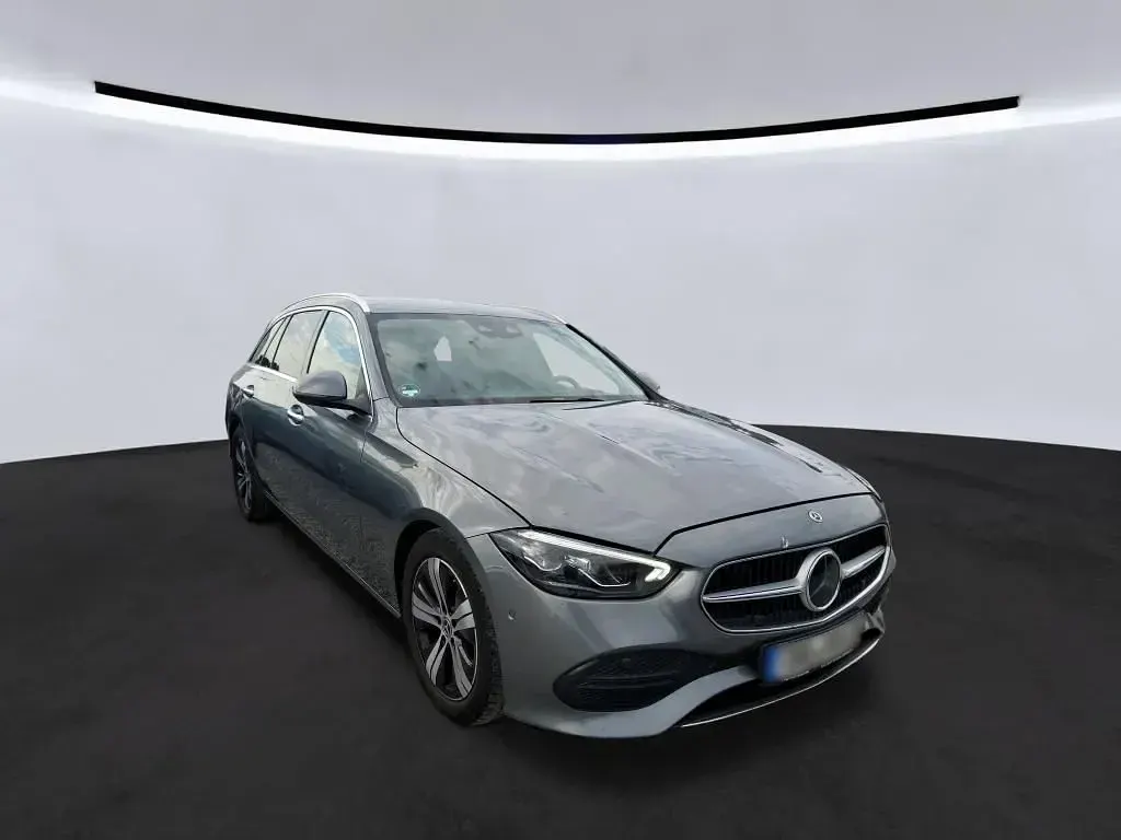 Gebraucht Mercedes C220 Avantgarde 200 PS (147 kW) 2023 Grau Kombi