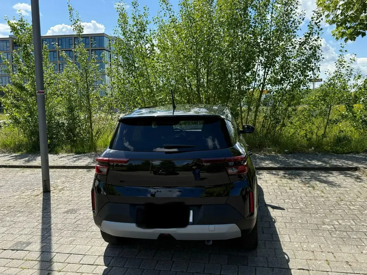Gebraucht Opel Frontera 145 PS (106 kW) 2025 Schwarz SUV
