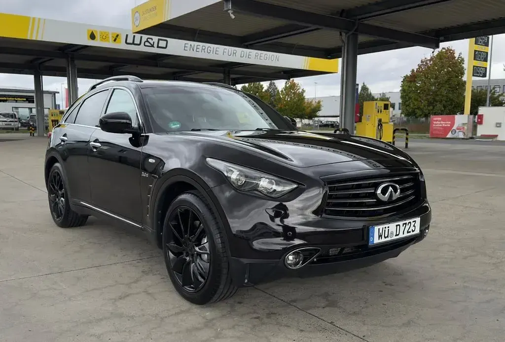 Gebraucht Infiniti QX70 238 PS (175 kW) 2014 Schwarz SUV