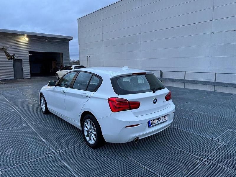 Gebraucht BMW 118 136 PS (100 kW) 2018 Weiß Kleinwagen