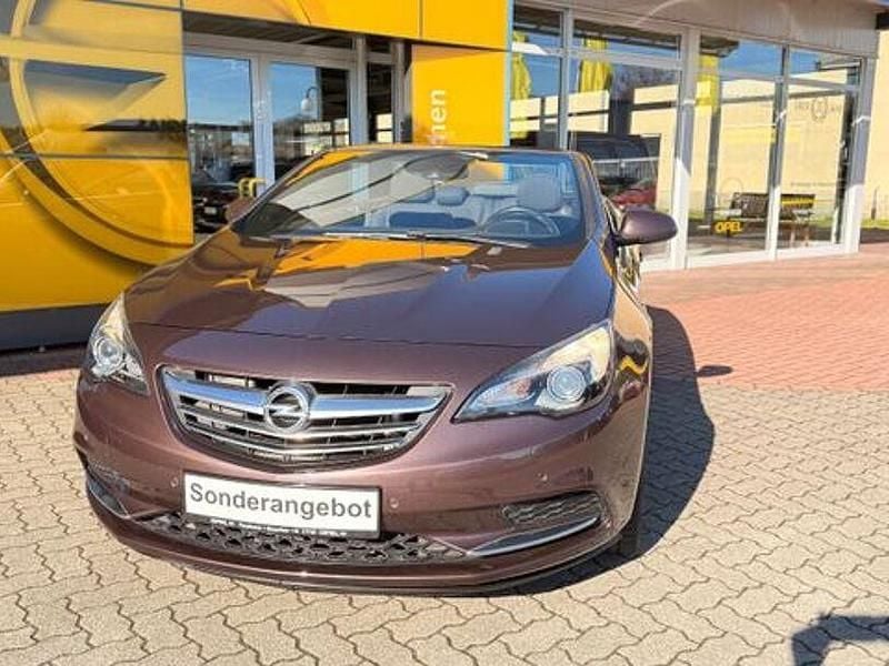 Gebraucht Opel Cascada Edition 140 PS (102 kW) 2016 Braun Cabrio