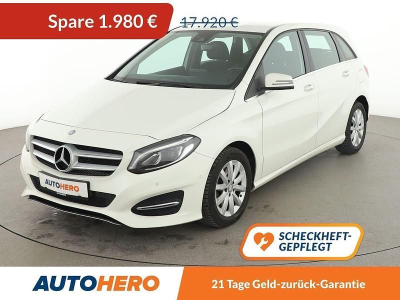 Weiß Gebraucht 2015 Mercedes B180 Style Van / Kleinbus | 15.940 € (Guter Preis) - Bild 1/3